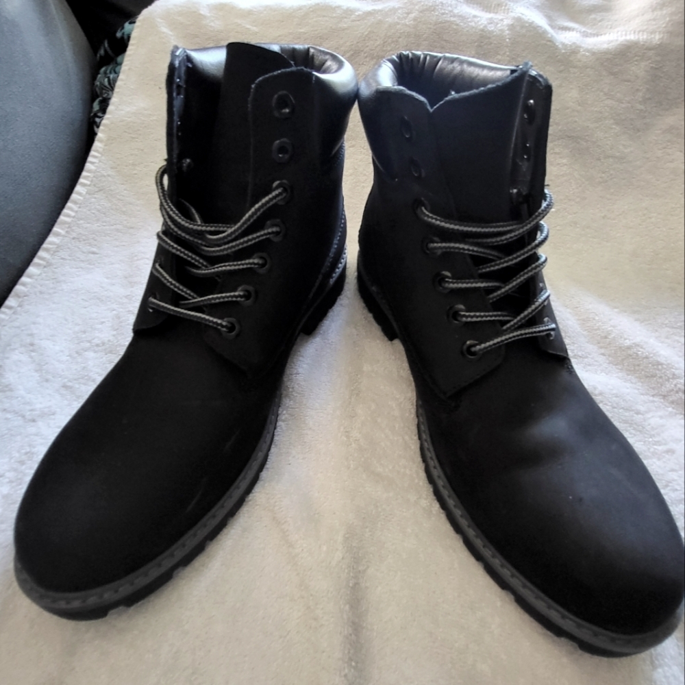 Goodwin Smith lace up boots size 11/44